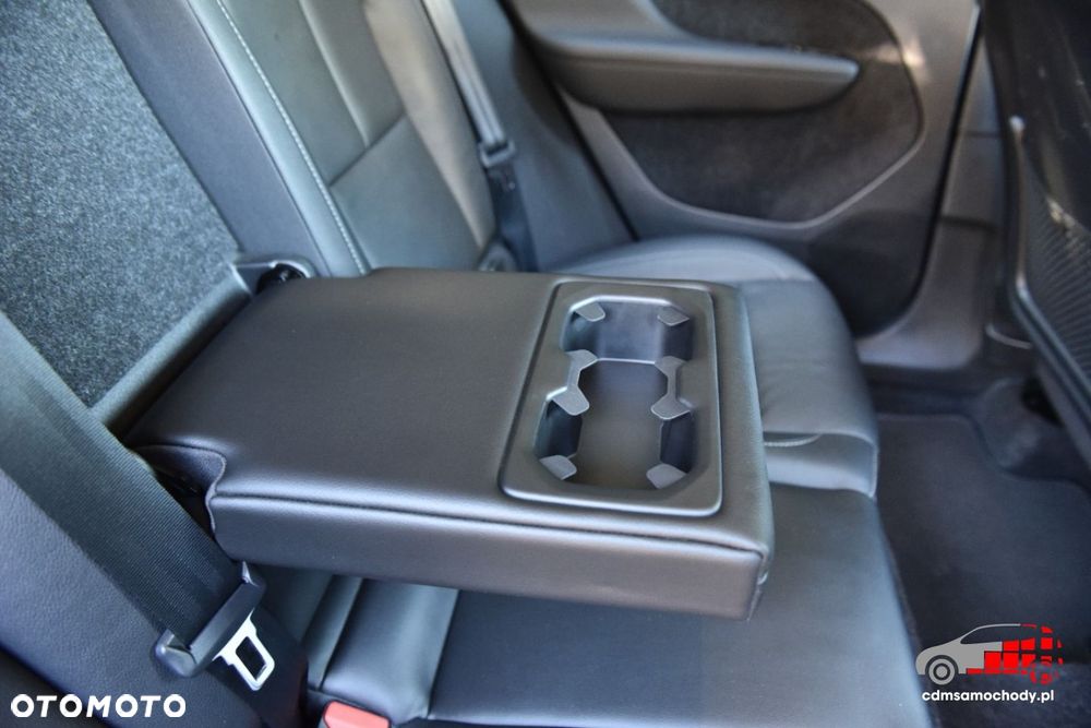 Volvo XC 40 - 41