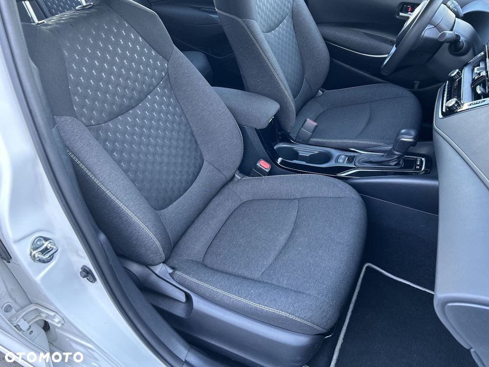 Toyota Corolla 1.8 Hybrid Comfort - 15