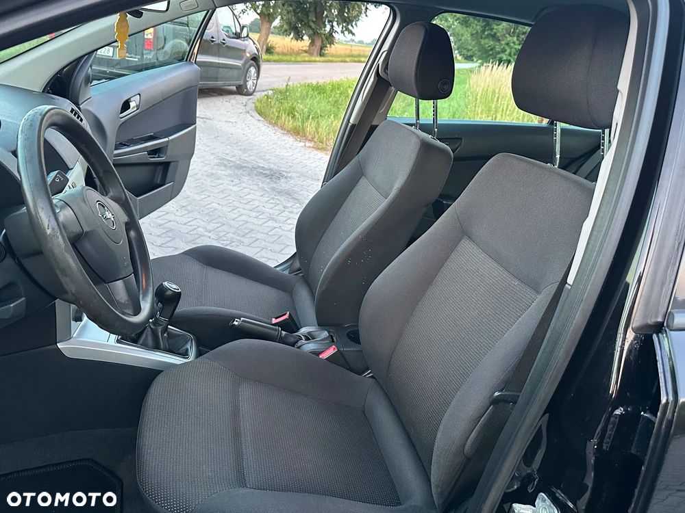 Opel Astra 1.4 - 8