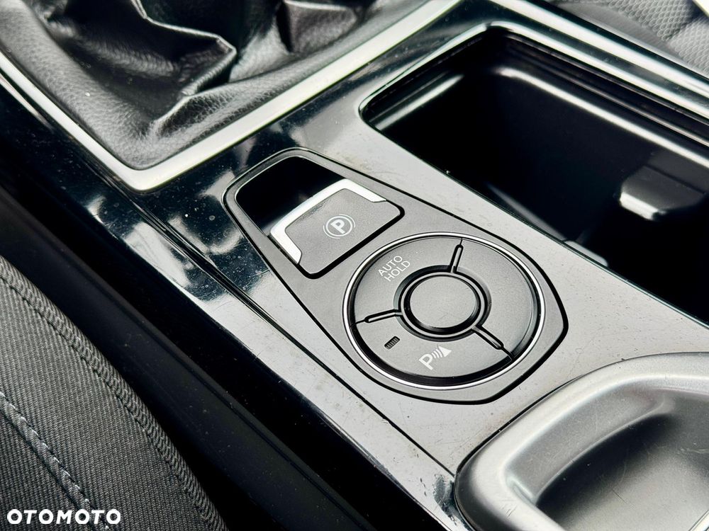 Hyundai i40 Kombi blue 1.7 CRDi Premium - 32