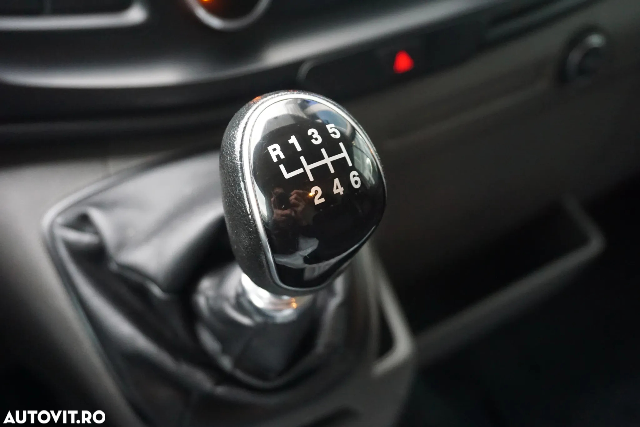 Ford Transit - 14