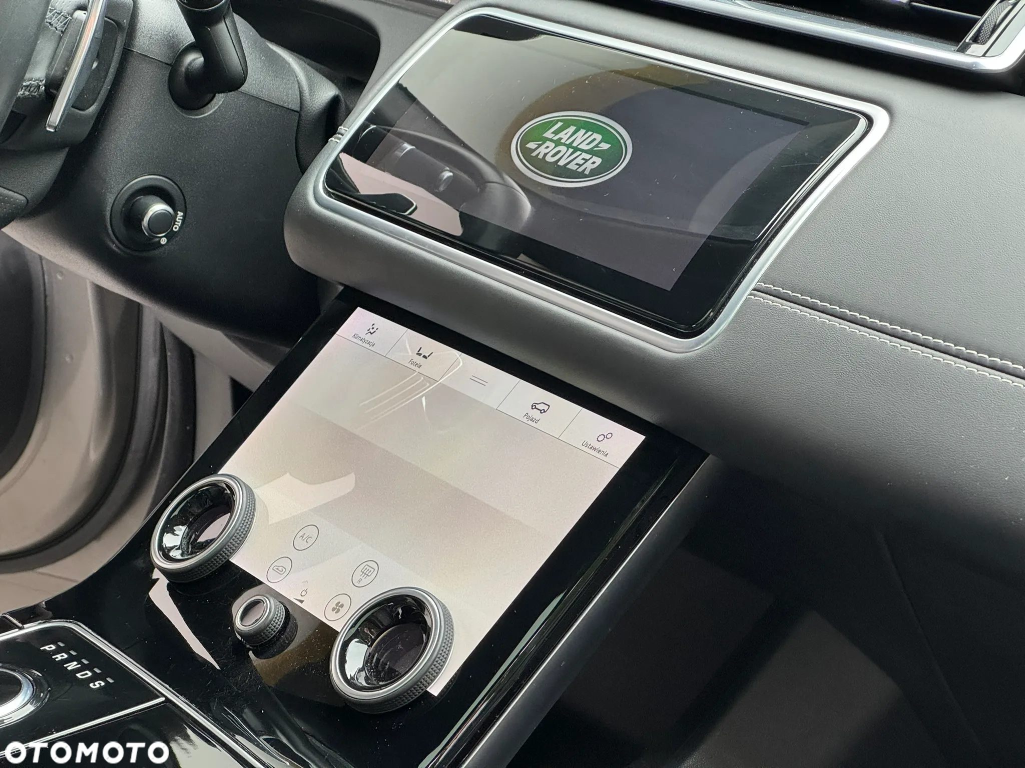 Land Rover Range Rover Velar 3.0d R-Dynamic - 25