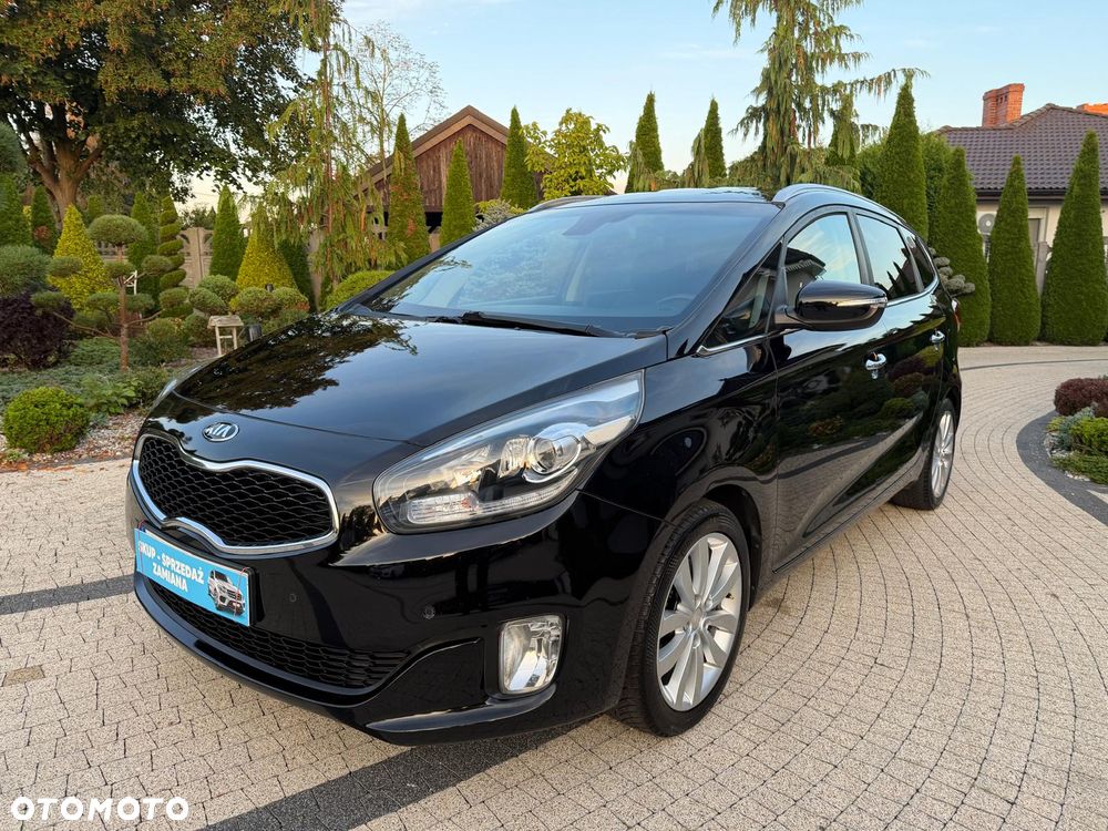 Kia Carens 1.7 CRDi L 7os - 25