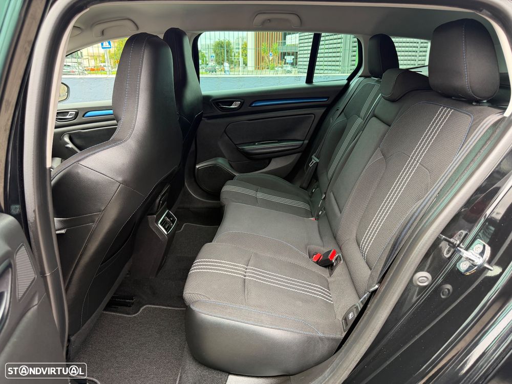 Renault Mégane Sport Tourer 1.5 dCi GT Line SS - 35