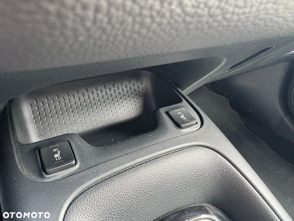 Toyota Corolla 1.5 Comfort - 13