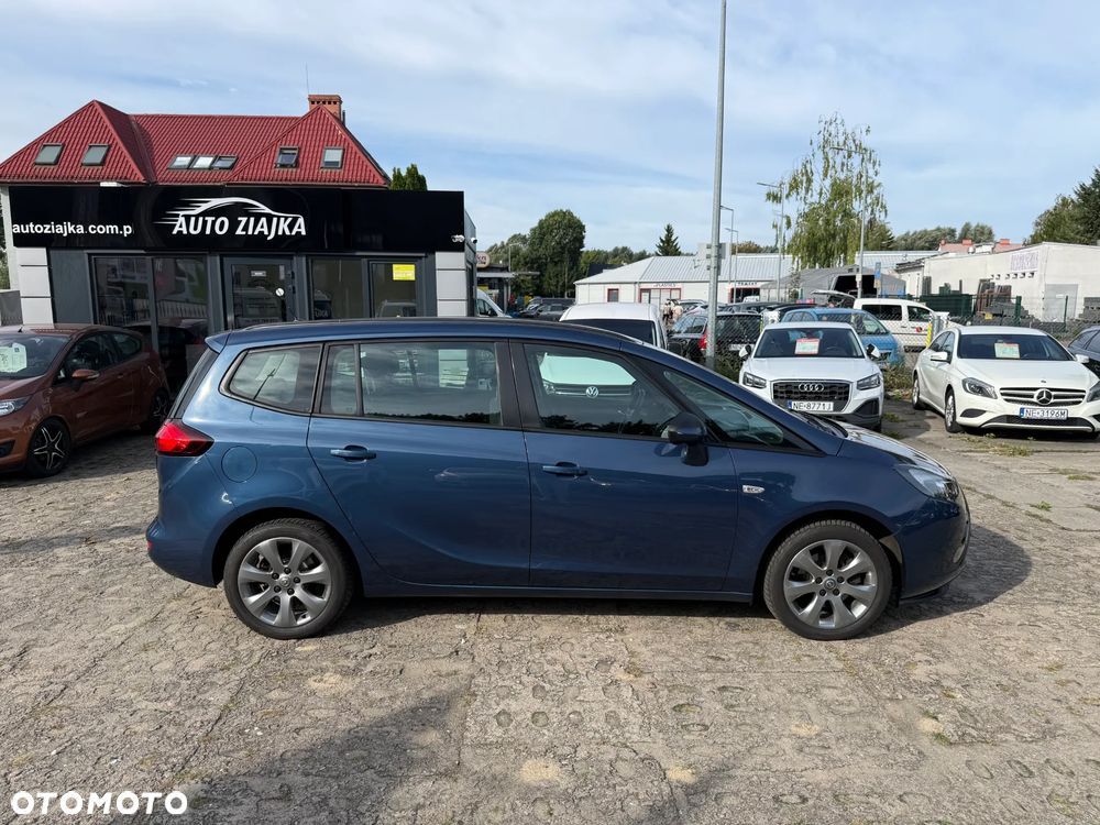 Opel Zafira - 2