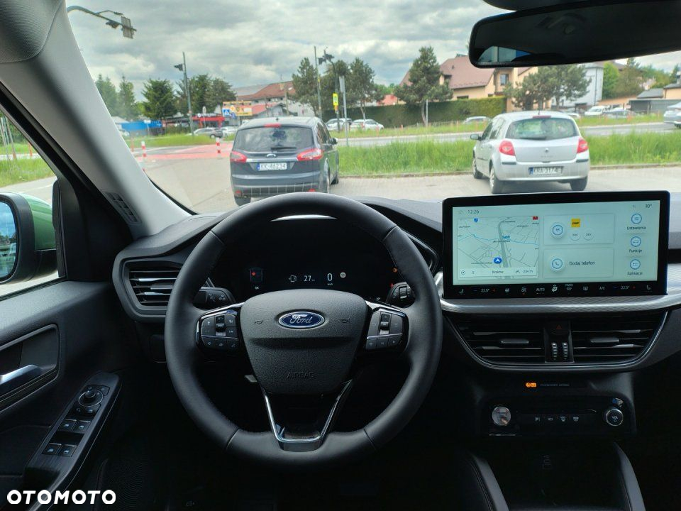 Ford Kuga - 10