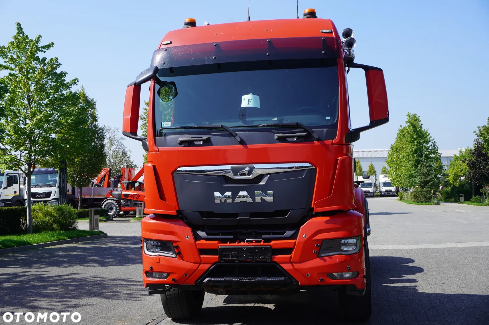 MAN TGS 33.510 / 6x4 / Kab. sypialna - 8