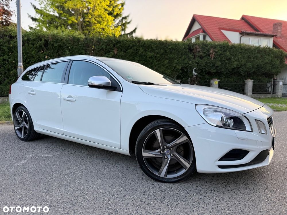 Volvo V60 T4 Geartronic Powershift RDesign - 11