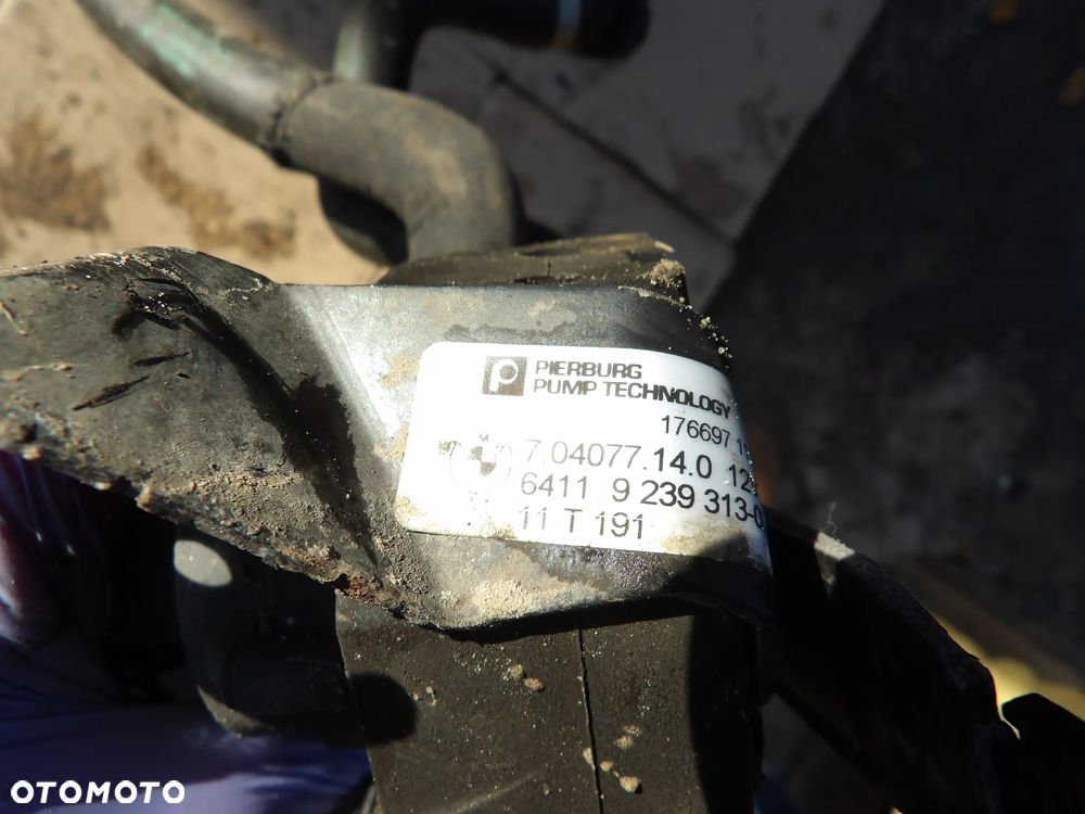 BMW - F01,F07 - DODATKOWA POMPA WODY - 9239313 - 2