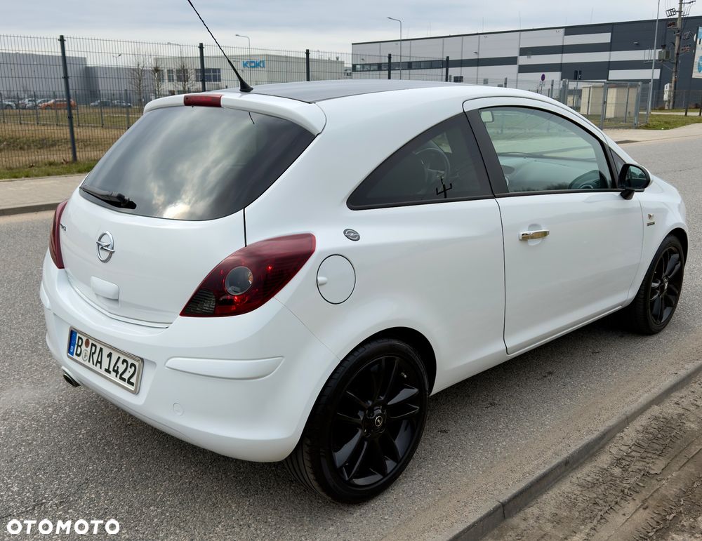 Opel Corsa 1.4 16V Color Edition - 5