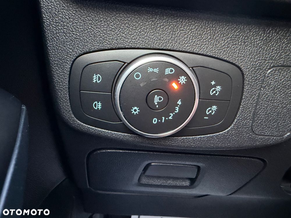 Ford Focus 1.5 EcoBlue Start-Stopp-System COOL&CONNECT DESIGN - 27