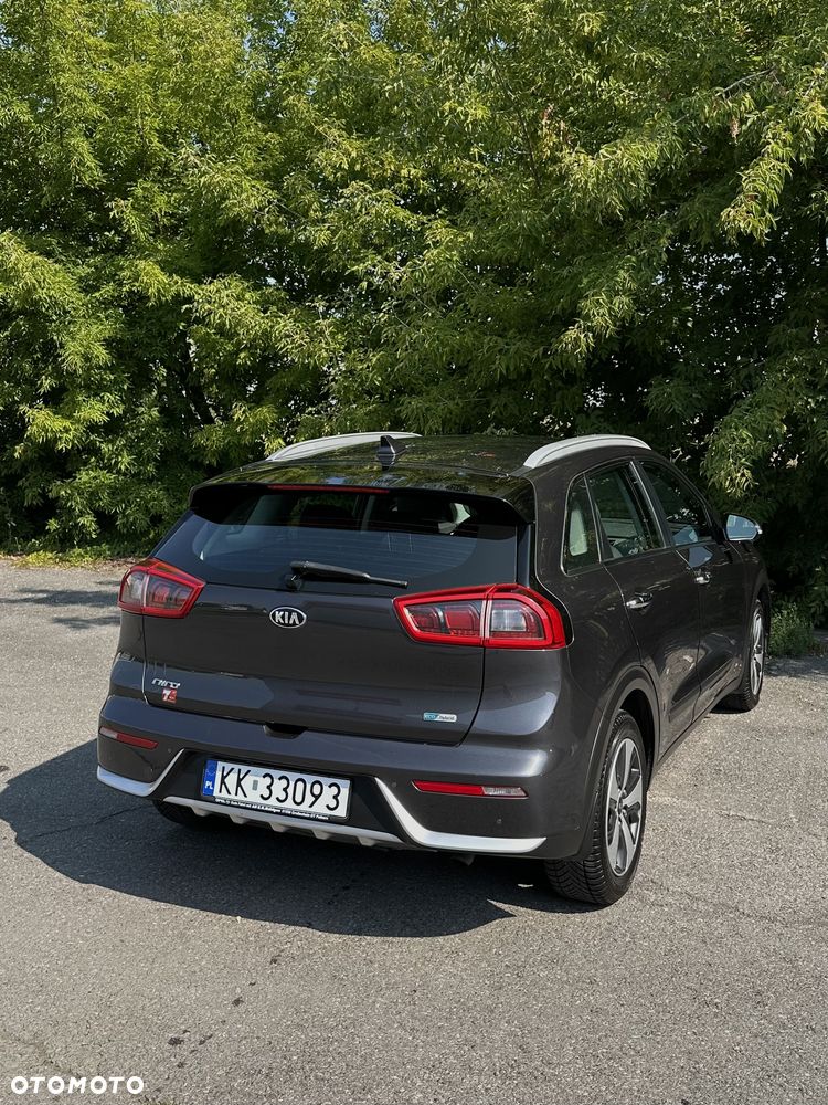 Kia Niro 1.6 GDI Hybrid L - 9