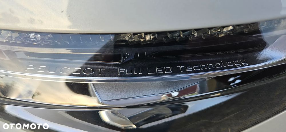 Peugeot 3008 - 11