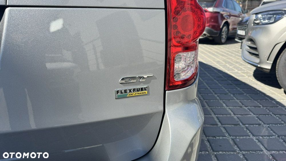 Dodge Grand Caravan - 36