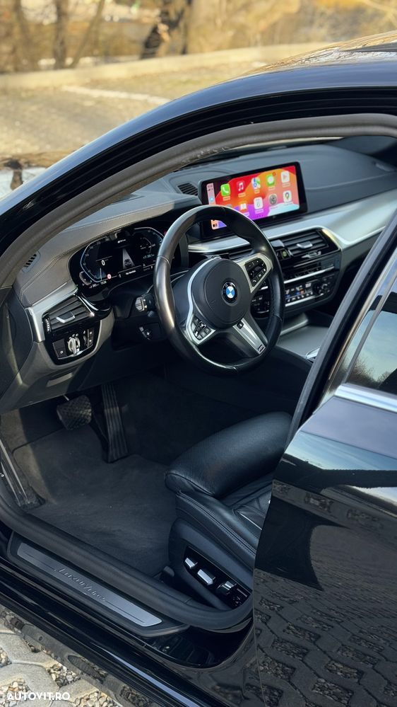 BMW Seria 5 530e Aut. Luxury Line - 7