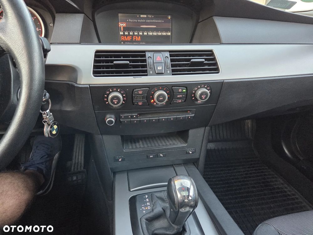 BMW Seria 5 - 36