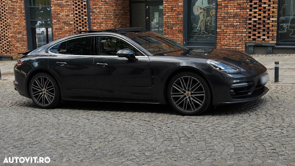 Porsche Panamera 4S - 11
