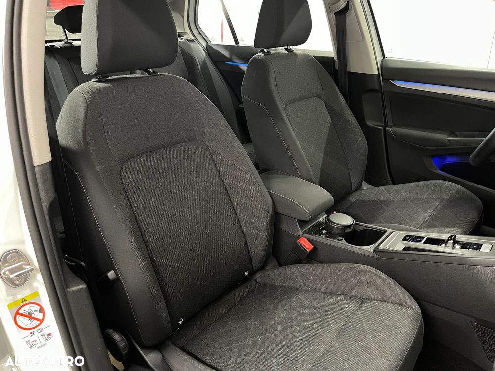 VOLKSWAGEN Golf 2021 — imagine 42