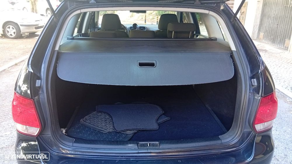 VW Golf Variant 1.6 TDi Highline - 17