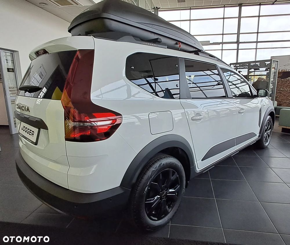 Dacia Jogger 1.6 Full Hybrid 140 Extreme+ MMT 7os - 2