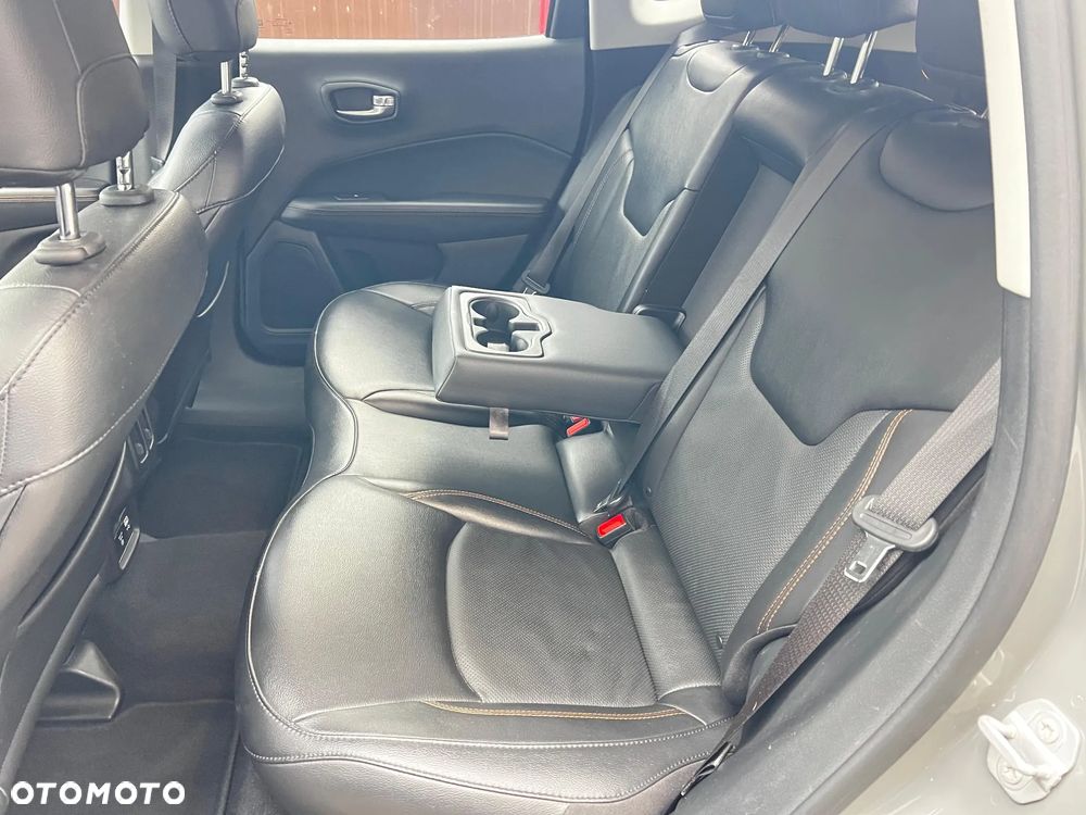 Jeep Compass 2.4I 4x4 CVT Limited - 21