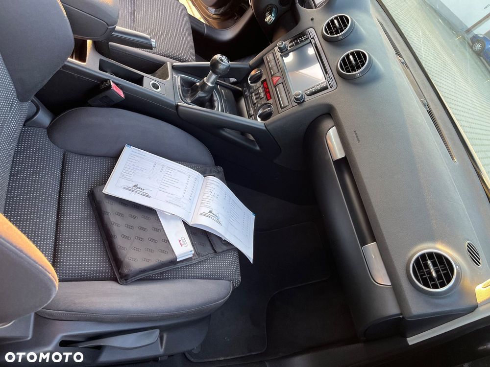 Audi A3 Sportback 1.6 Ambition - 19