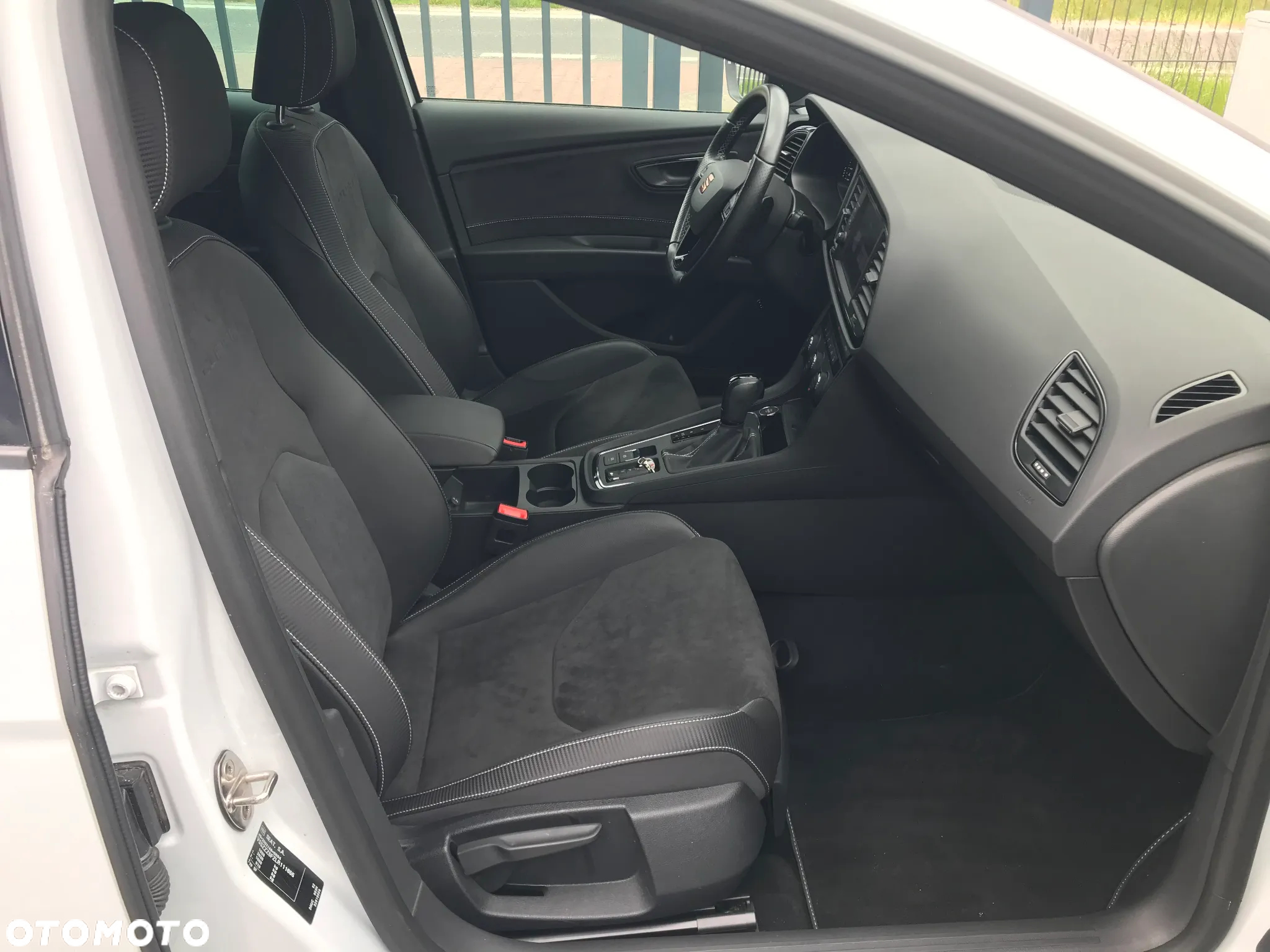 Seat Leon 2.0 TSI Cupra S&S DSG - 12