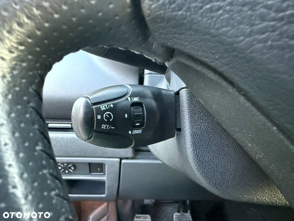 Peugeot 3008 1.6 Premium+ - 15