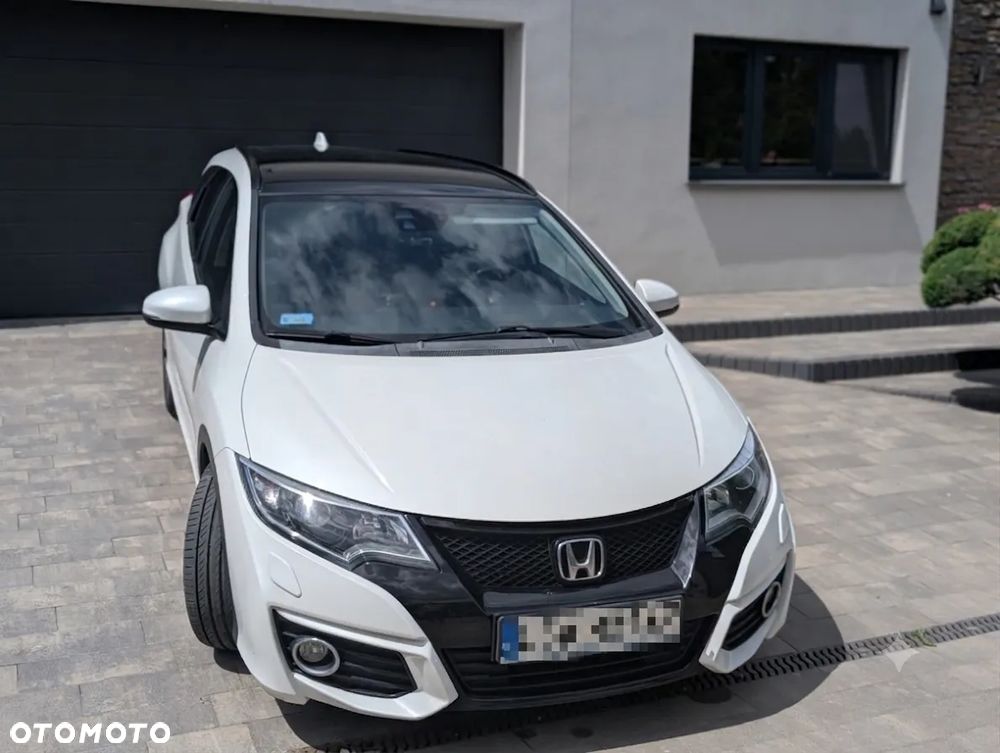 Honda Civic 1.8 Elegance (Honda Connect+) - 4