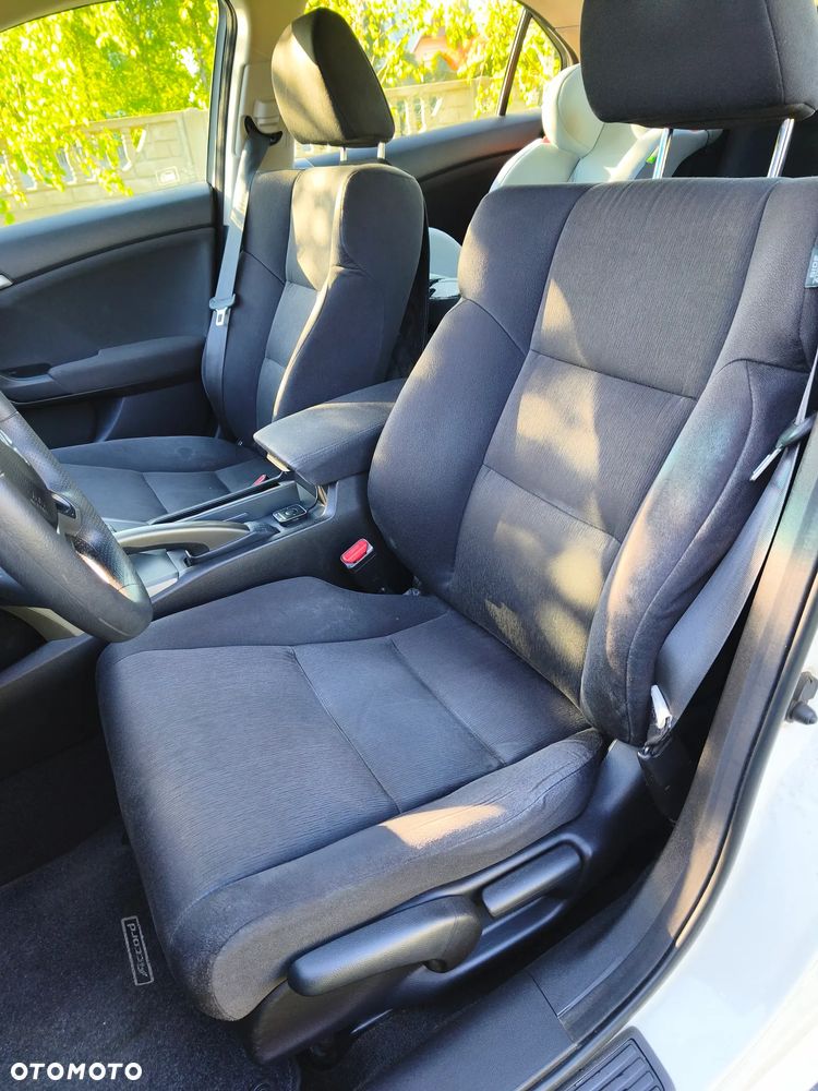 Honda Accord 2.0 Comfort - 8