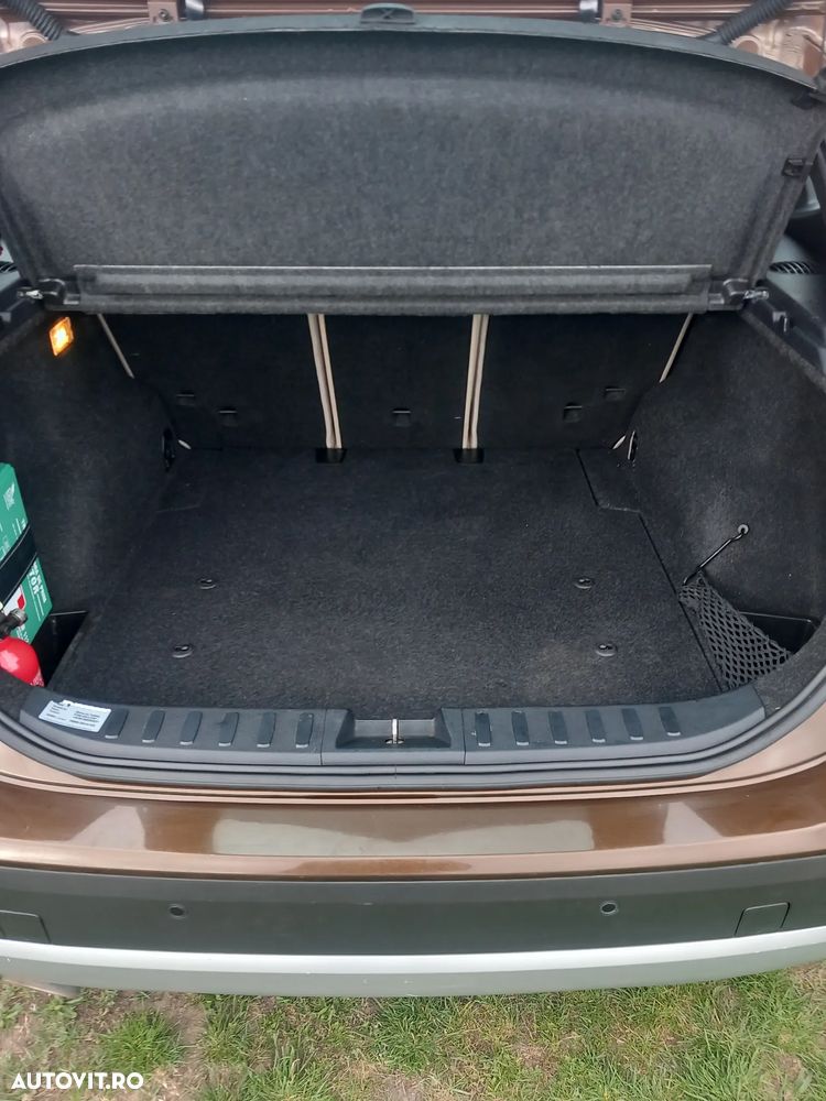 BMW X1 xDrive20d - 8