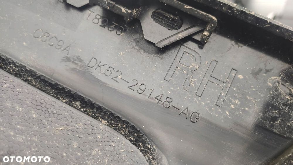 EU LISTWA SŁUPKA PRAWY TYŁ RANGE ROVER SPORT L494 - 3
