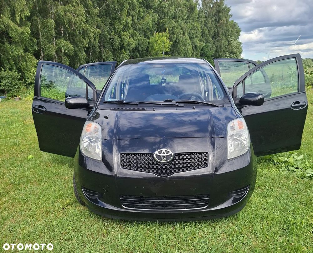 Toyota Yaris 1.3 Luna - 23