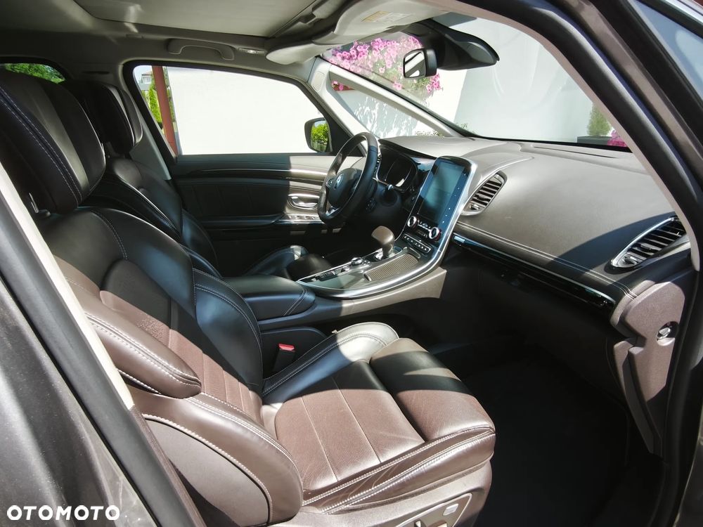 Renault Espace 1.6 dCi Energy Initiale Paris EDC 7os - 13