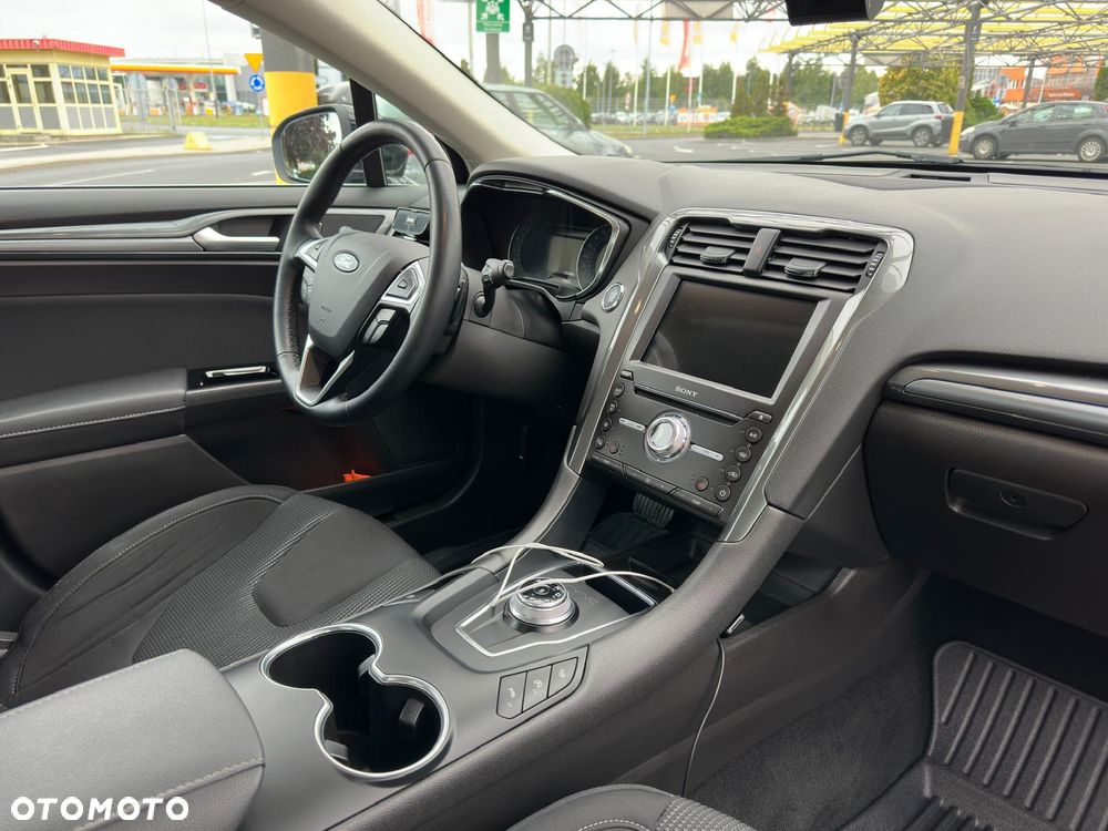 Ford Mondeo 2.0 EcoBlue Titanium - 10