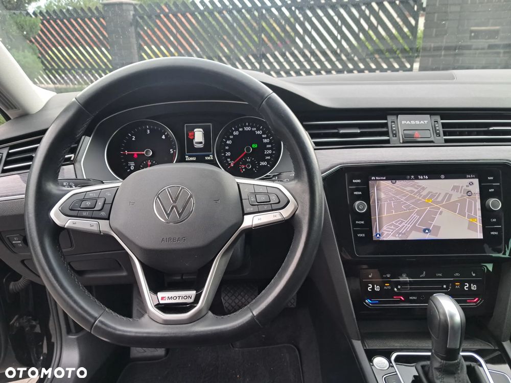 Volkswagen Passat 2.0 TDI 4Mot Elegance DSG - 12