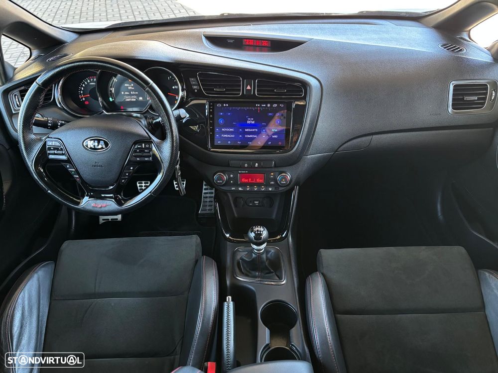 Kia Ceed 1.6 T-GDI GT - 10