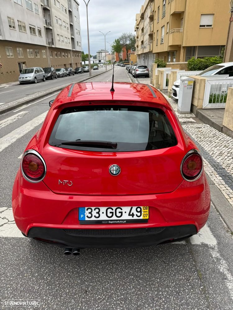 Alfa Romeo MiTo 1.4 T Distinctive - 12