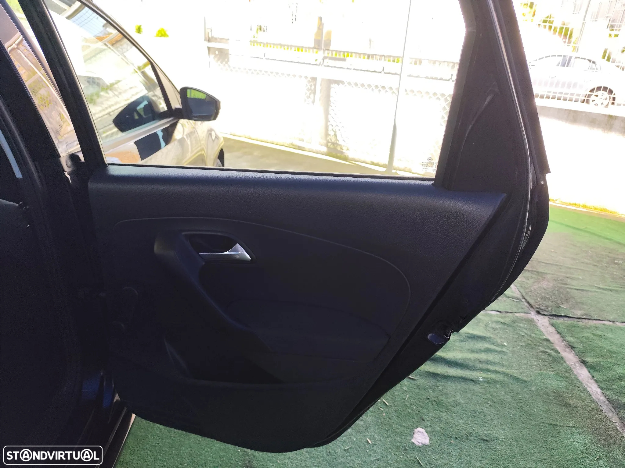 VW Polo 1.4 TDi BlueMotion - 34