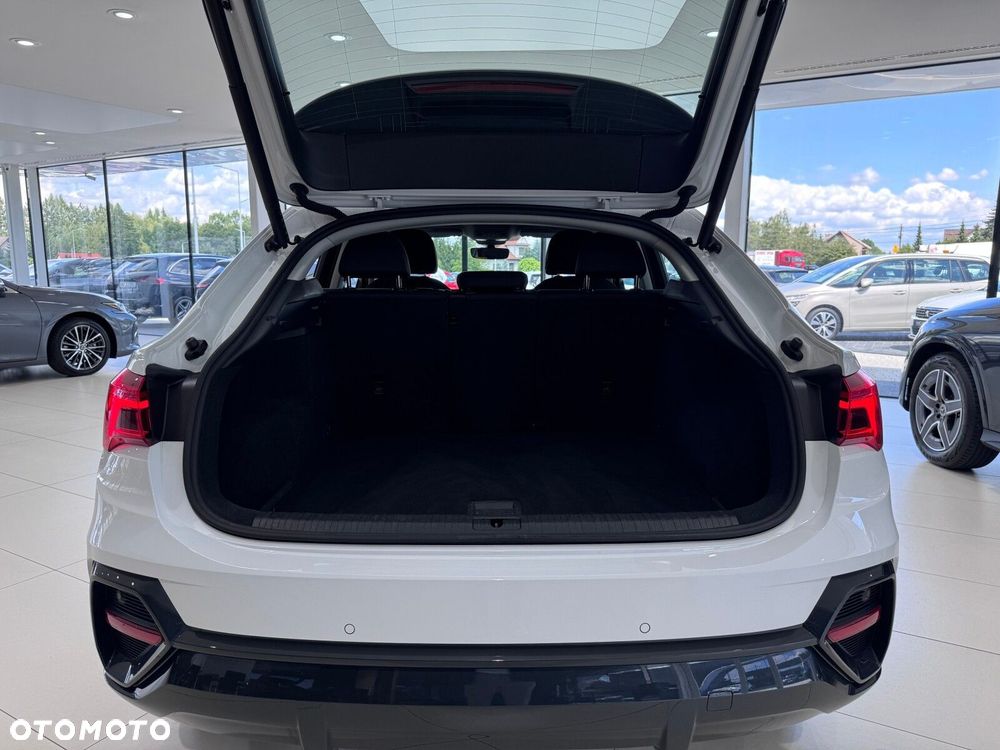 Audi Q3 Sportback - 17