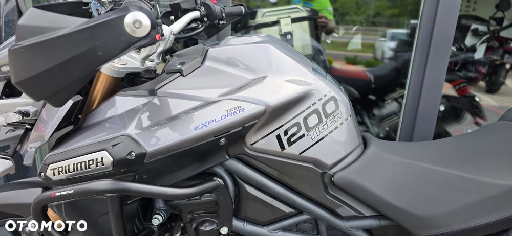Triumph Tiger - 34
