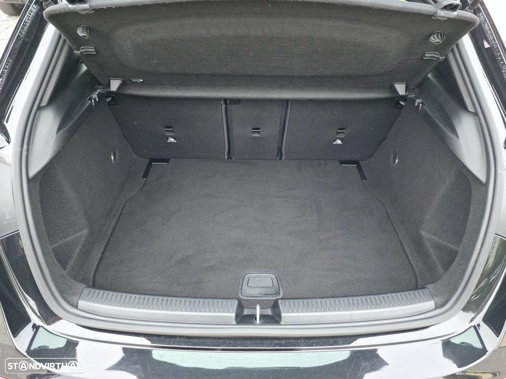 Mercedes-Benz A 180 d Progressive Aut. - 22