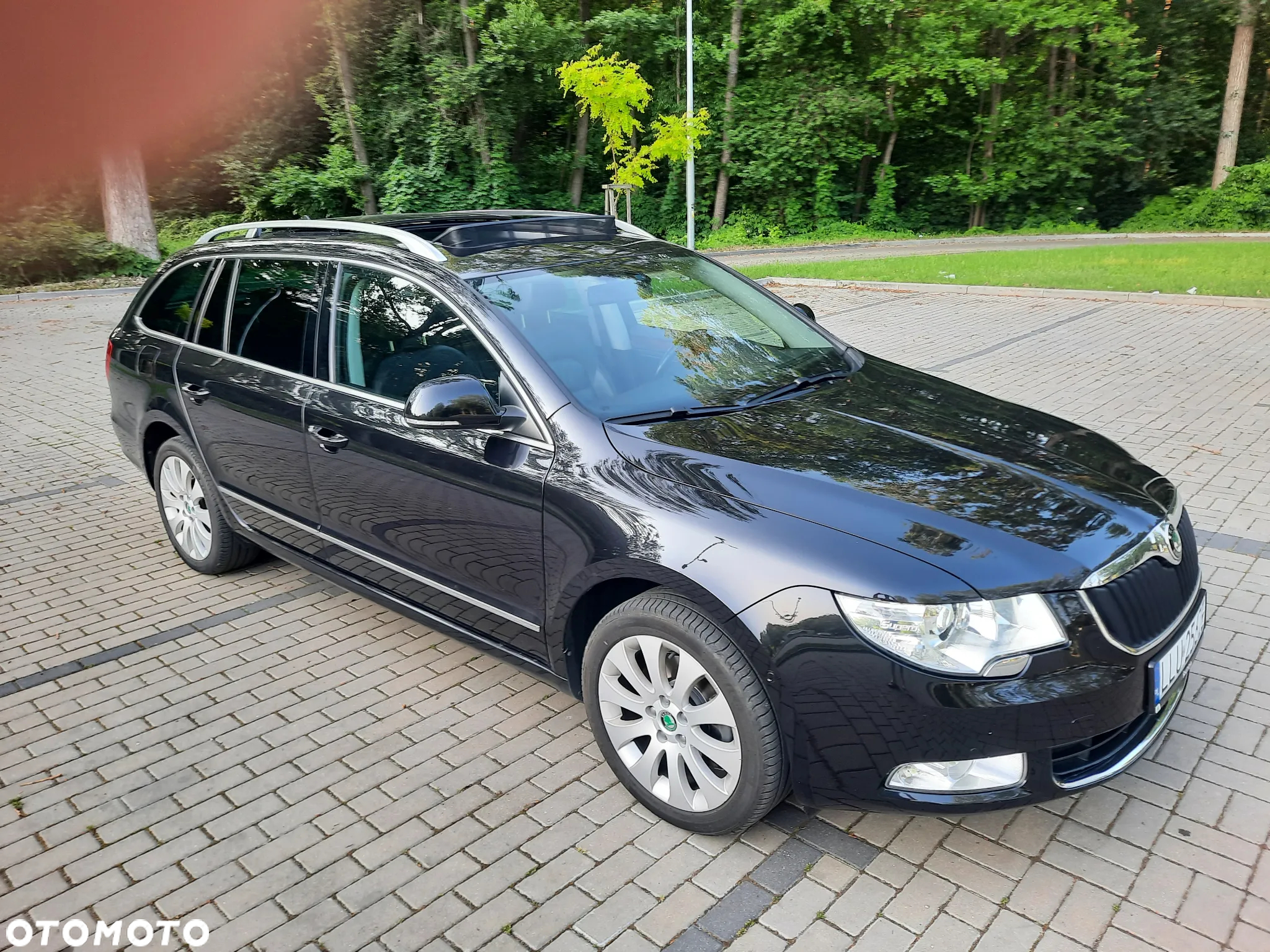 Skoda Superb 2.0 TDI 4x4 Platinum DSG - 2