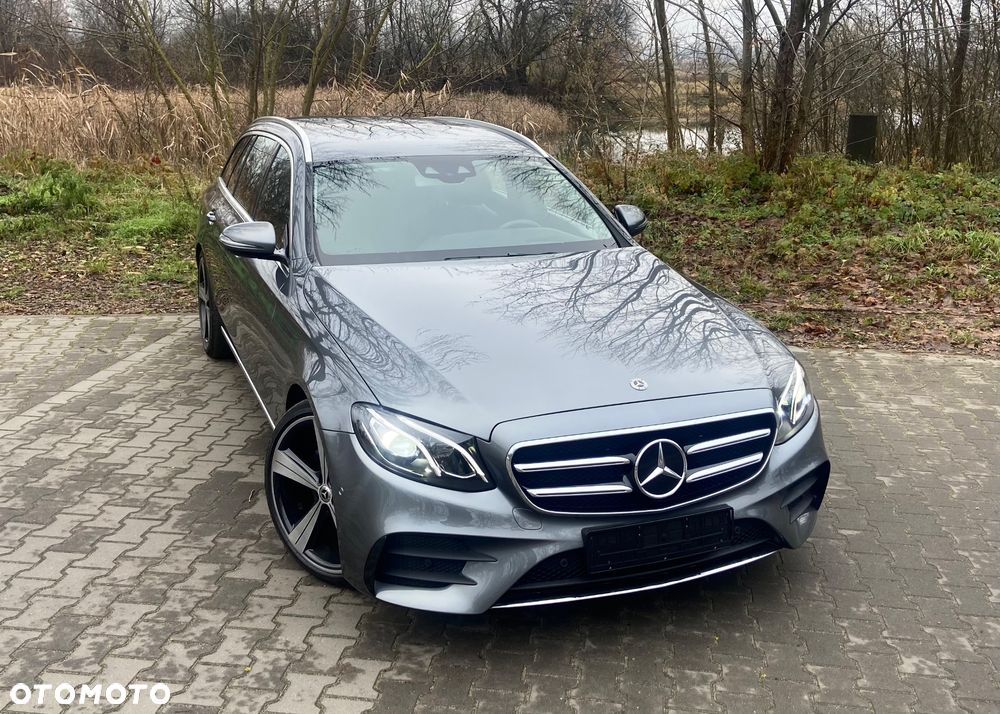 Mercedes-Benz Klasa E 220 d 9G-TRONIC AMG Line - 9