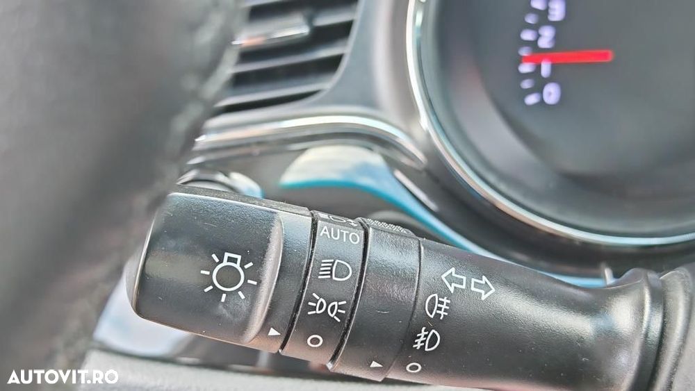 Kia Ceed - 22