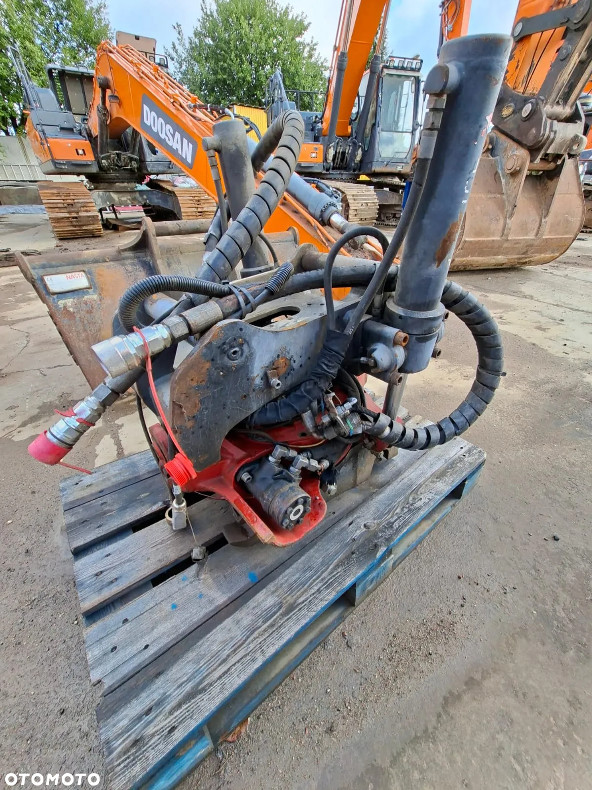 Doosan DX140W-5 - 4