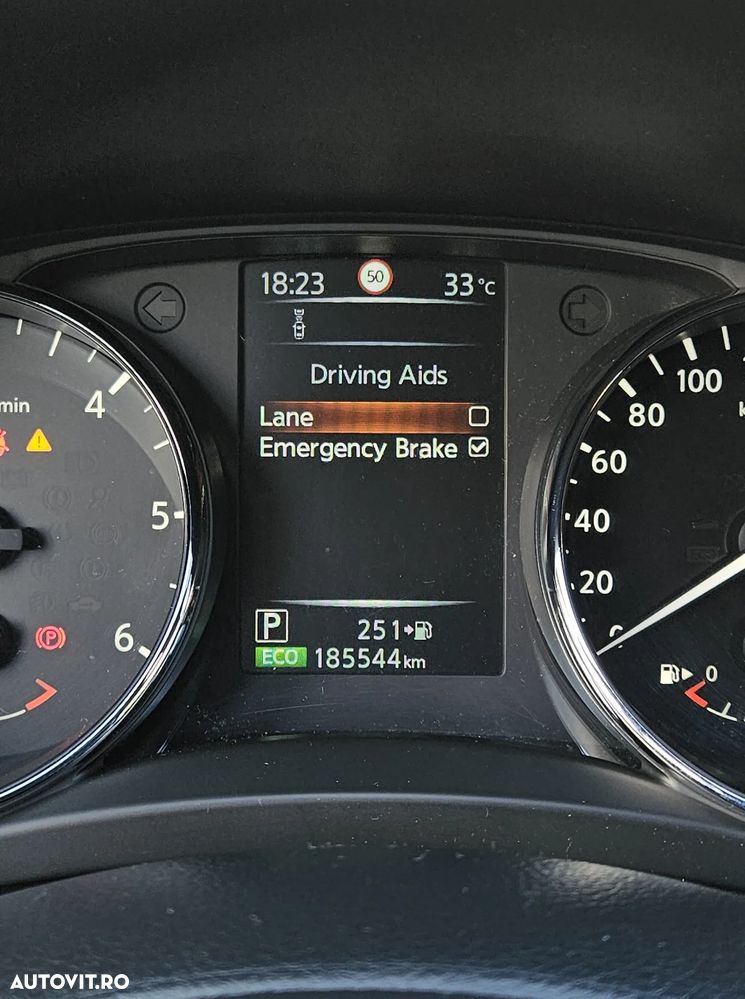 Nissan Qashqai 1.6 DCI Start/Stop X-TRONIC N-Connecta - 18
