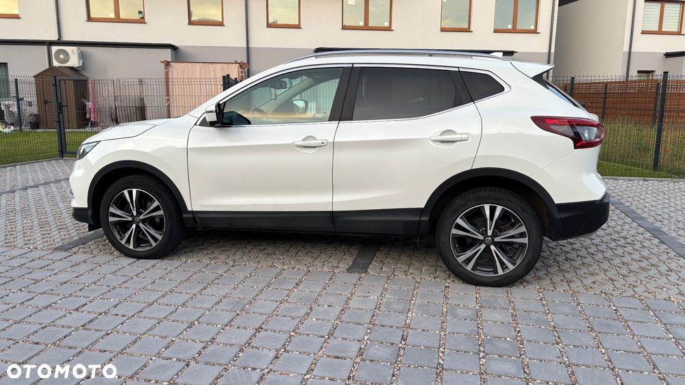 Nissan Qashqai 1.2 DIG-T N-Connecta EU6 - 3