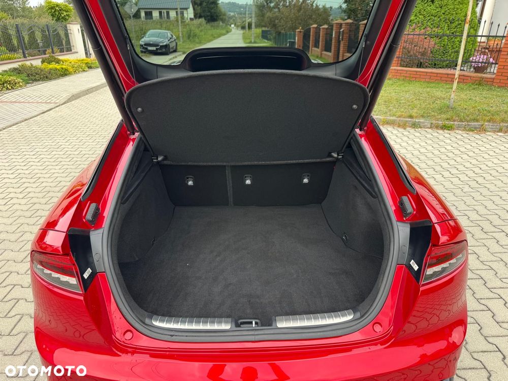 Kia Stinger 3.3 T-GDI V6 GT Prestige Line AWD - 24